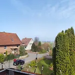 Deisterferien Hygge Unterm Dach, 3 Personen, Landesgartenschau, Balkon, Nur Netflix, Wlan, A2 Naehe Beckedorf (Schaumburg)