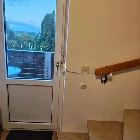 Deisterferien Hygge Unterm Dach, 3 Personen, Balkon, Nur Netflix, Wlan, A2 Naehe Appartement Beckedorf (Schaumburg)