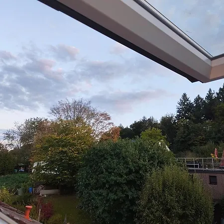 Deisterferien Hygge Unterm Dach, 3 Personen, Balkon, Nur Netflix, Wlan, A2 Naehe Appartement