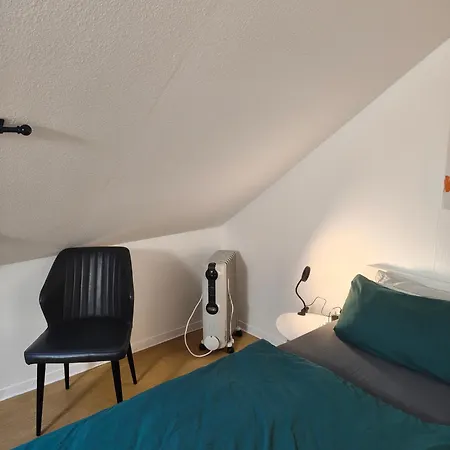 Deisterferien Hygge Unterm Dach, 3 Personen, Balkon, Nur Netflix, Wlan, A2 Naehe