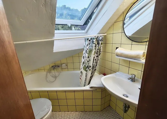 Deisterferien Hygge Unterm Dach, 3 Personen, Balkon, Nur Netflix, Wlan, A2 Naehe