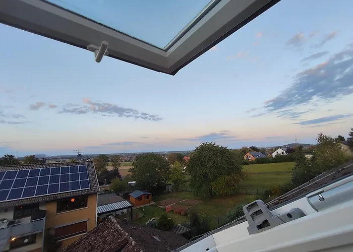 Deisterferien Hygge Unterm Dach, 3 Personen, Balkon, Nur Netflix, Wlan, A2 Naehe