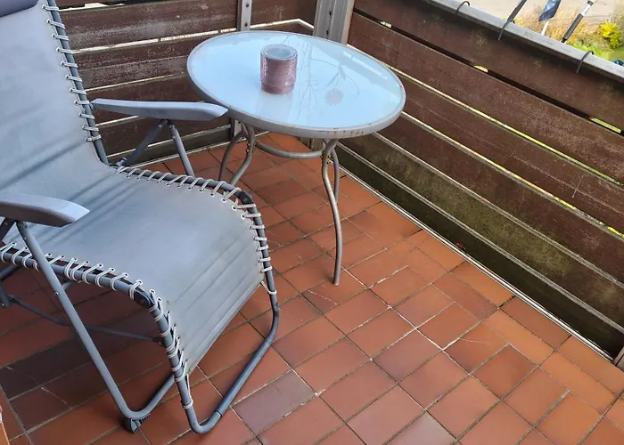 Deisterferien Hygge Unterm Dach, 3 Personen, Landesgartenschau, Balkon, Nur Netflix, Wlan, A2 Naehe *